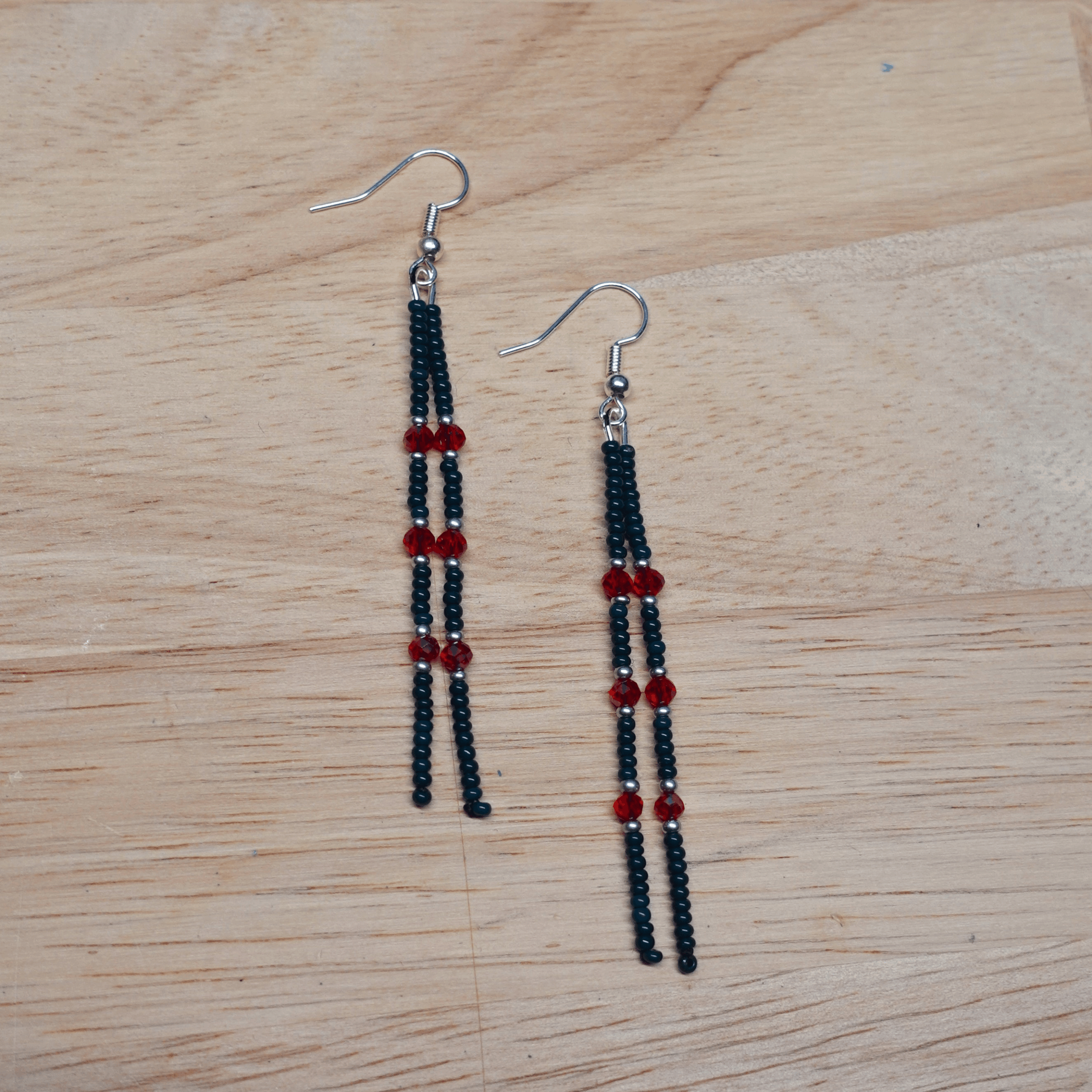 Handmade Kaswupi - Simple Dangle Earrings - Forest Green and Ruby