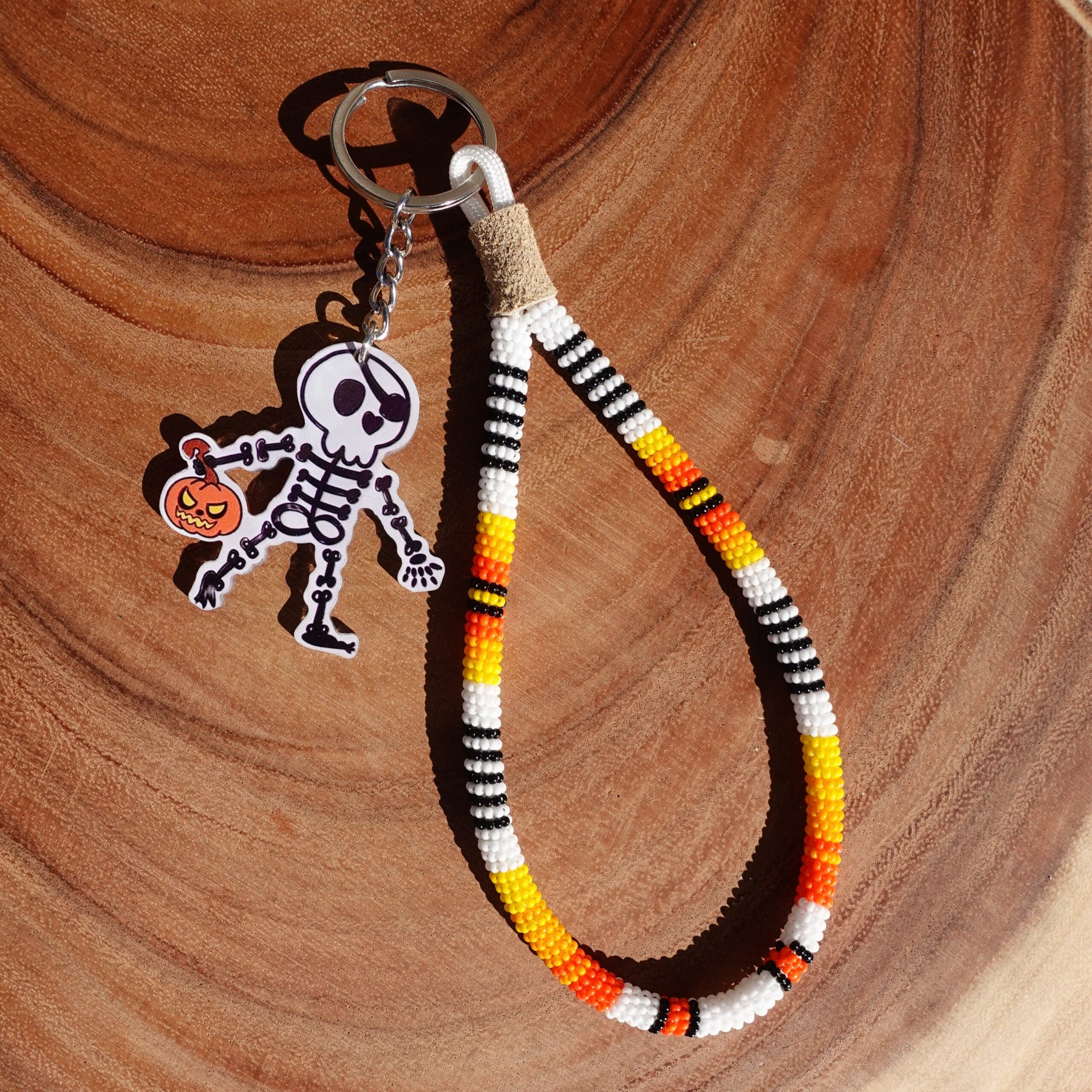Handmade Iyuslog Ikhan - Spooky Szn Key Chain - Skelly Trick or Treater - Image 4